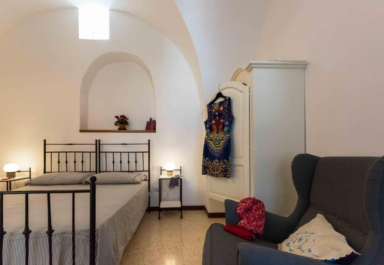 Da Concavo E Convesso Bed & Breakfast Locorotondo Ngoại thất bức ảnh